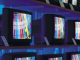 sklepowa wystawa telewizorów – telewizor QLED czy OLED